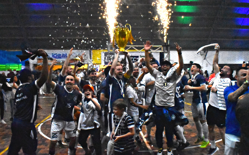 FAZ A FESTA: SARANDI, o Grande Campeão da ‘Copa das Copas’