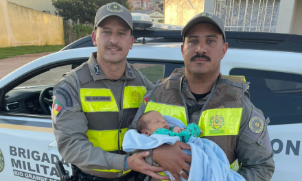Brigada Militar de São Lourenço do Sul salva recém-nascido engasgado